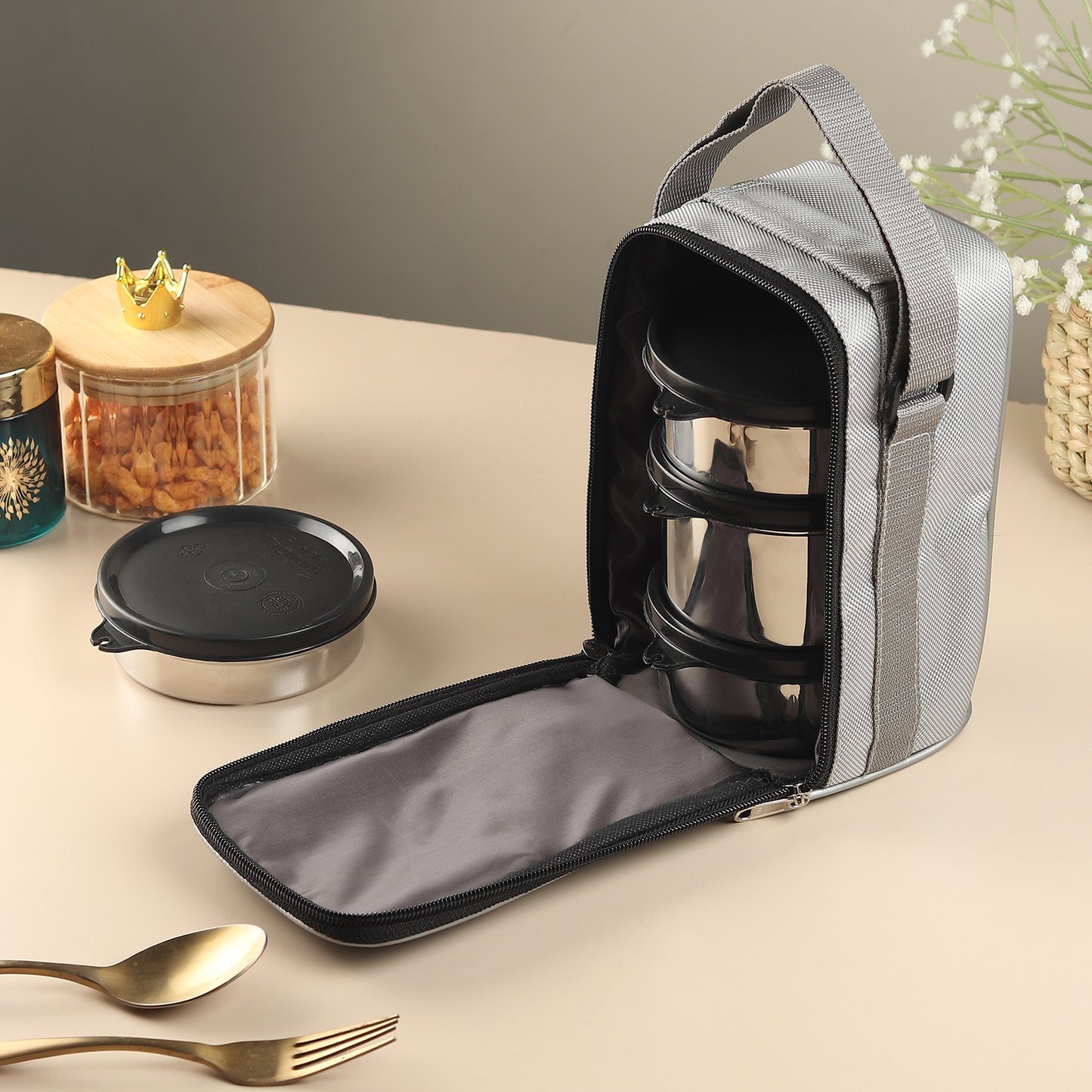 Black Magnum Corporate Pro Stainless Steel Tiffin Box with Bag Set of 4 (1 Pc 600 ML, 2 Pcs 400 ML and 1 Pc 200 ML), Model No CPST-4